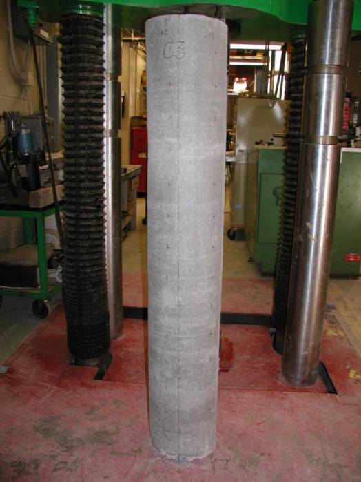 Figure 68: Modified fabric formwork resulting in a straight column.